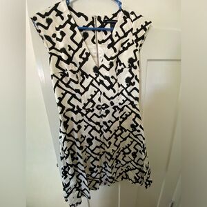 French connection deep v dress